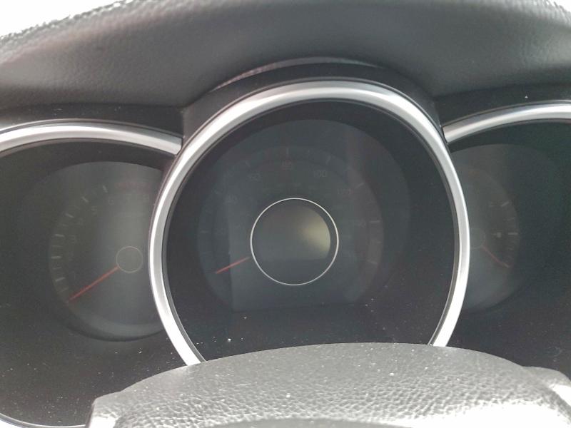 Photo 9 from auction – 2015 KIA OPTIMA LX with VIN 5XXGM4A70FG519868