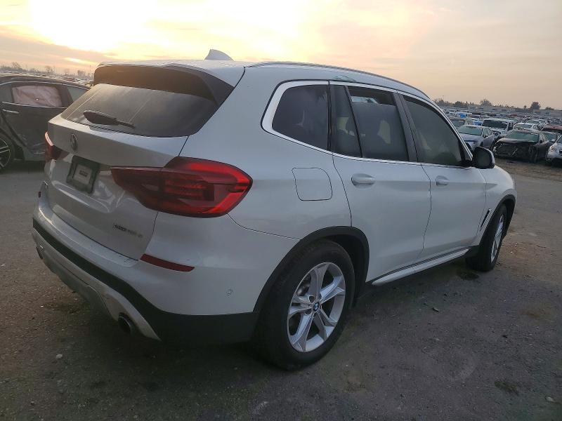Photo 3 from auction – 2021 BMW X3 with VIN 5UXTS1C00M9E14794