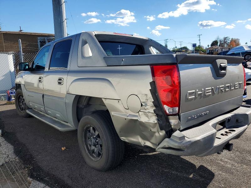 Photo 2 from auction – 2002 CHEVROLET AVALANCHE with VIN 3GNEK13T42G227452