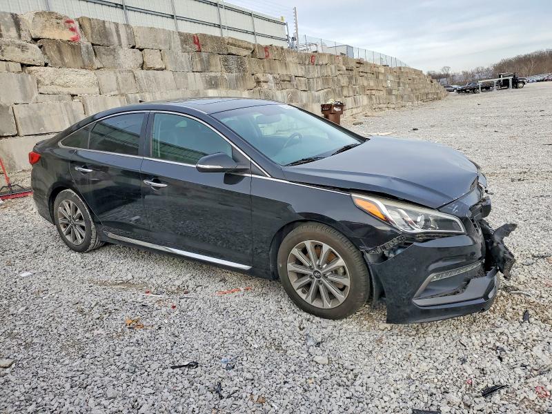 Photo 4 from auction – 2016 HYUNDAI SONATA with VIN 5NPE34AF9GH336377