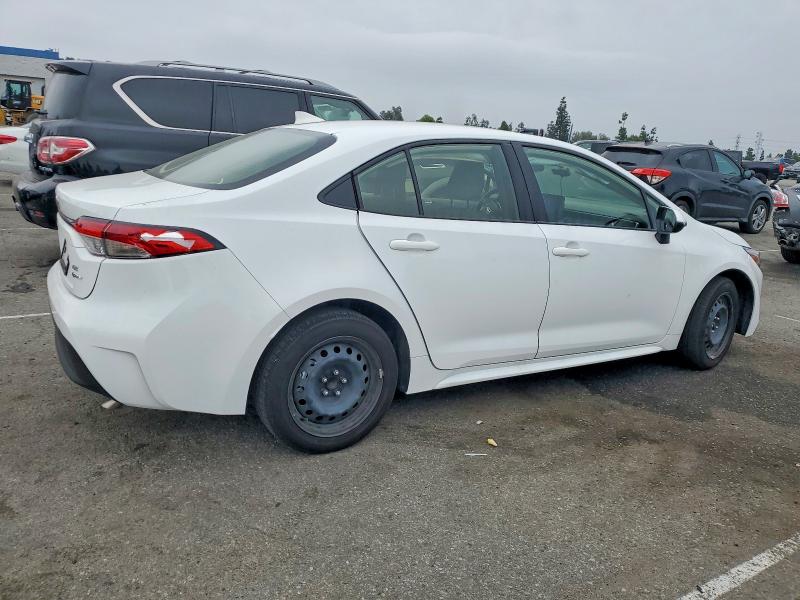 Photo 3 from auction – 2025 TOYOTA COROLLA with VIN JTDBCMFE0S3079312