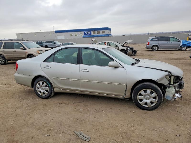 Photo 4 from auction – 2004 TOYOTA CAMRY LE with VIN 4T1BE32K04U351785