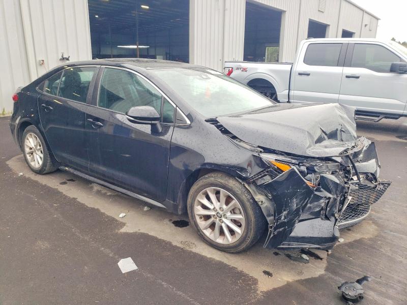 Photo 4 from auction – 2022 TOYOTA COROLLA with VIN 5YFFPMAE3NP332437