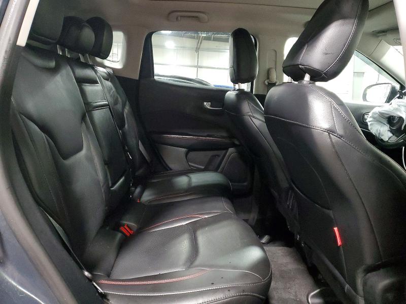 Photo 11 from auction – 2018 JEEP COMPASS with VIN 3C4NJDDB9JT199883
