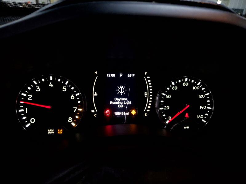 Photo 9 from auction – 2015 JEEP RENEGADE L with VIN ZACCJBBT9FPB92129