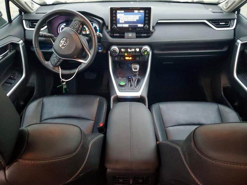 Photo 8 from auction – 2019 TOYOTA RAV4 LIMIT with VIN 2T3DWRFV7KW038170