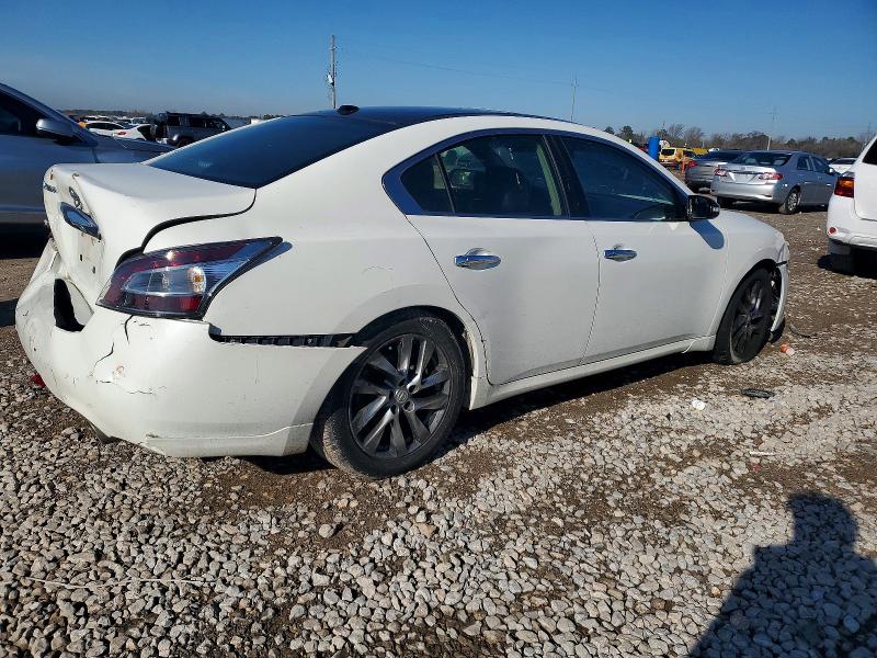 Photo 3 from auction – 2012 NISSAN MAXIMA S with VIN 1N4AA5AP5CC811022
