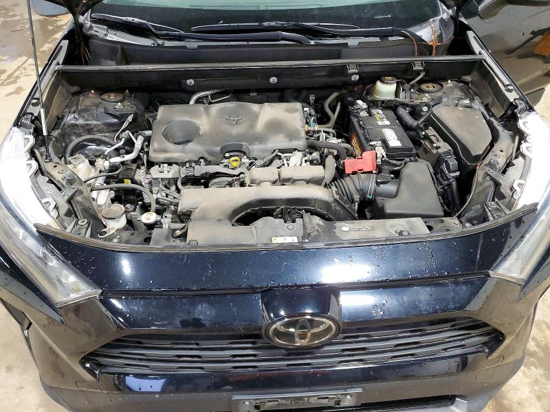 Photo 12 from auction – 2019 TOYOTA RAV4 LE with VIN JTMF1RFVXKD516408