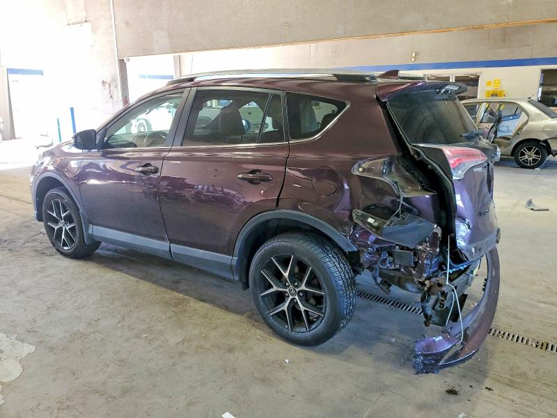 Photo 2 from auction – 2018 TOYOTA RAV4 SE with VIN 2T3JFREV6JW833939