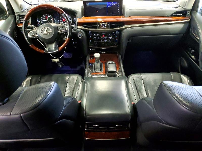Photo 8 from auction – 2016 LEXUS LX 570 with VIN JTJHY7AX5G4194668