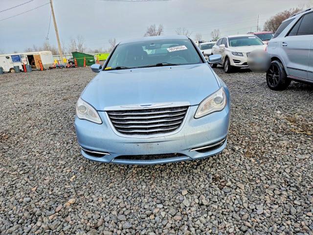 Photo 5 from auction – 2012 CHRYSLER 200 TOURIN with VIN 1C3CCBBB8CN278638