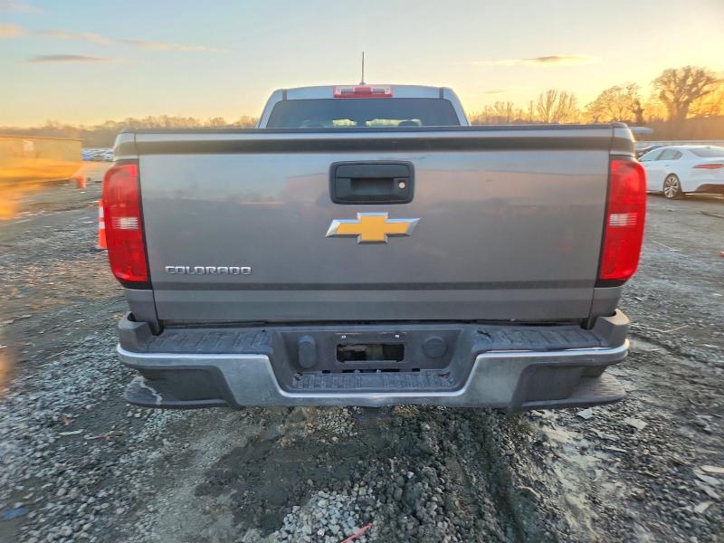 Photo 6 from auction – 2018 CHEVROLET COLORADO with VIN 1GCHSBEA1J1298094
