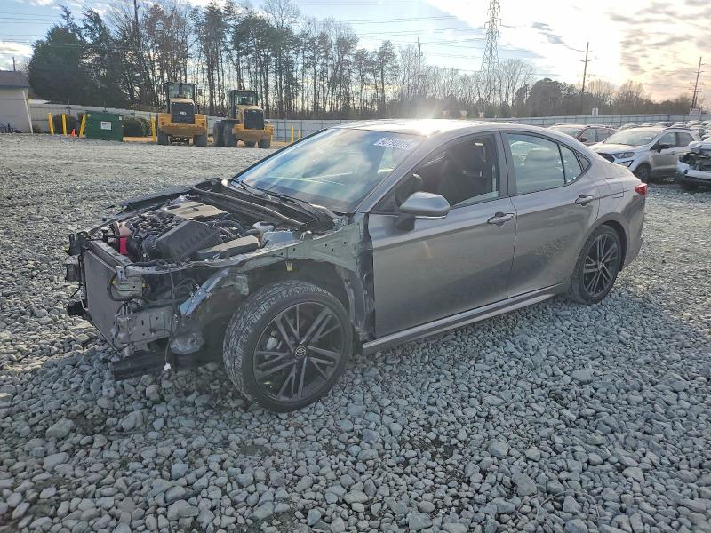 Photo 1 from auction – 2025 TOYOTA CAMRY with VIN 4T1DAACK1SU573739