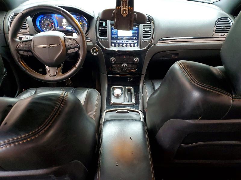 Photo 8 from auction – 2016 CHRYSLER 300 with VIN 2C3CCABG7GH261379