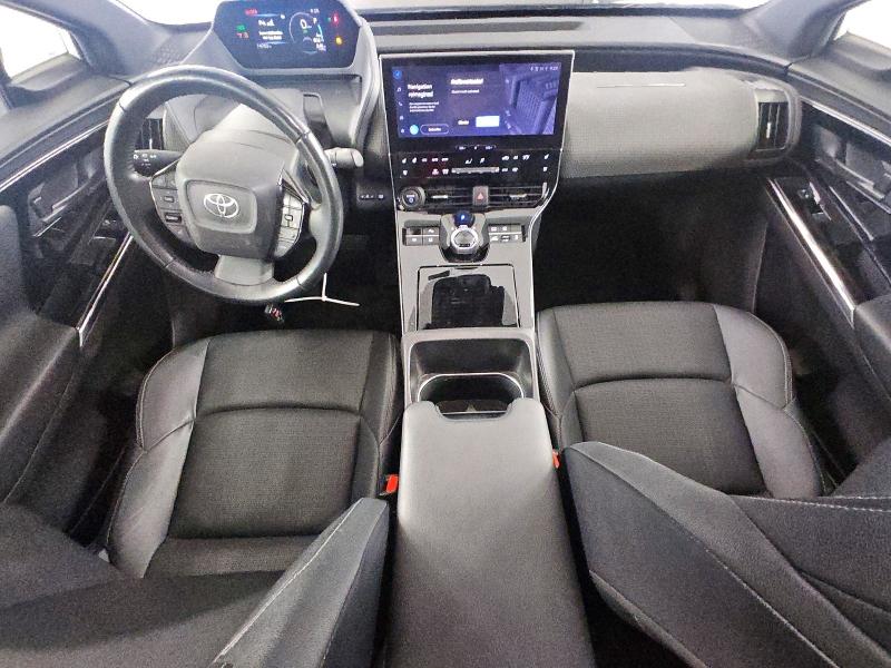 Photo 8 from auction – 2023 TOYOTA BZ4X XLE with VIN JTMABABA0PA003091