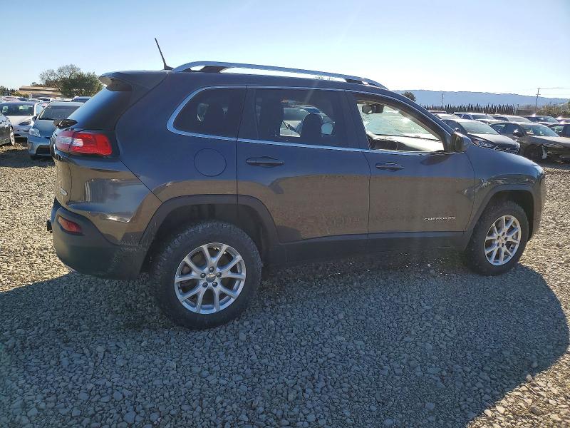 Photo 3 from auction – 2016 JEEP CHEROKEE L with VIN 1C4PJMCS3GW205853