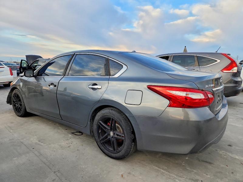 Photo 2 from auction – 2017 NISSAN ALTIMA 2.5 with VIN 1N4AL3APXHC192620