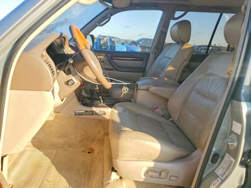 Photo 7 from auction – 2001 LEXUS LX 470 with VIN JTJHT00W813505795