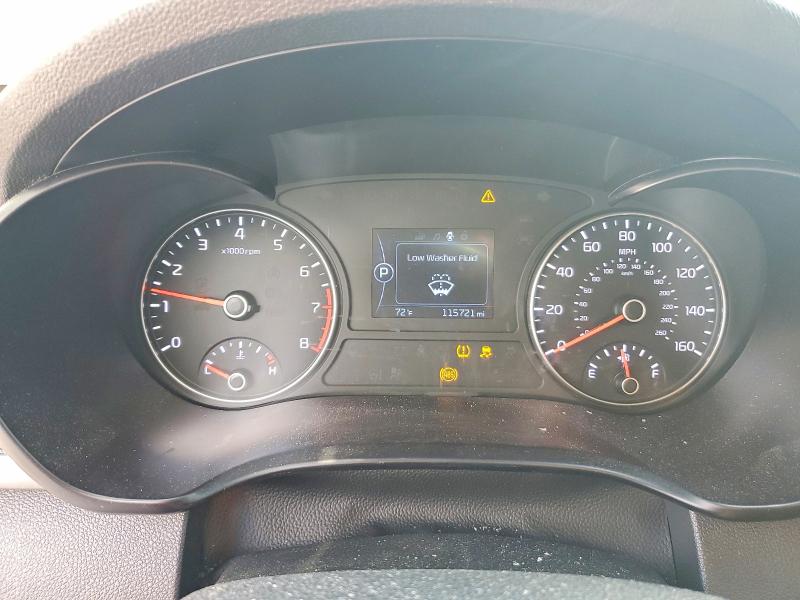 Photo 9 from auction – 2018 KIA OPTIMA with VIN 5XXGT4L38JG190939