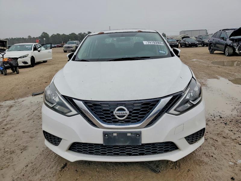 Photo 5 from auction – 2016 NISSAN SENTRA S with VIN 3N1AB7AP2GY318563