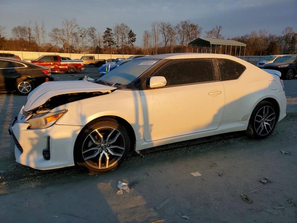TOYOTA SCION TC 2015 with VIN JTKJF5C70F3092865 - Photo from auction
