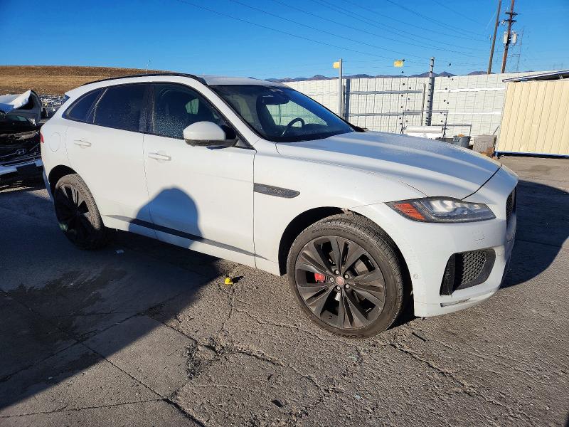 Photo 4 from auction – 2017 JAGUAR F-PACE S with VIN SADCM2BV5HA099477