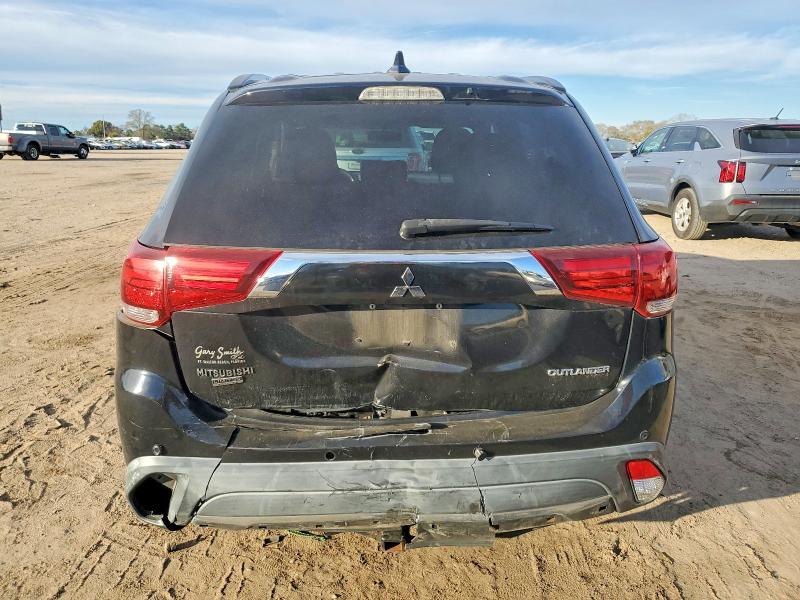 صورة رقم 6 من المزاد - 2018 MITSUBISHI OUTLANDER مع VIN JA4AD3A38JZ032138