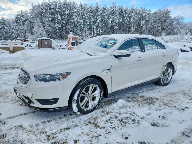 FORD TAURUS SEL 2019 with VIN 1FAHP2H8XKG110249 - Photo from auction