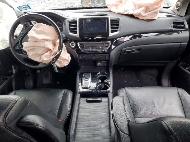 Photo 8 from auction – 2018 HONDA PILOT TOUR with VIN 5FNYF6H93JB051342