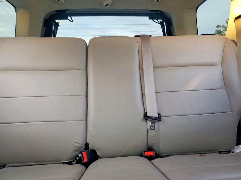 Photo 10 from auction – 2008 FORD ESCAPE with VIN 1FMCU03138KD92280
