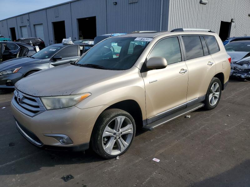 TOYOTA HIGHLANDER 2012 with VIN 5TDYK3EH2CS052132 - Photo from auction