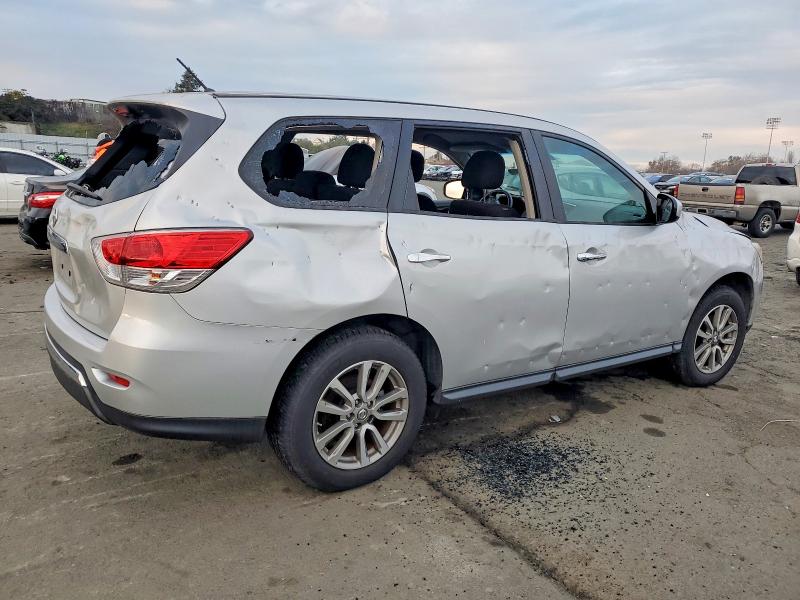 Photo 3 from auction – 2014 NISSAN PATHFINDER with VIN 5N1AR2MN5EC730130