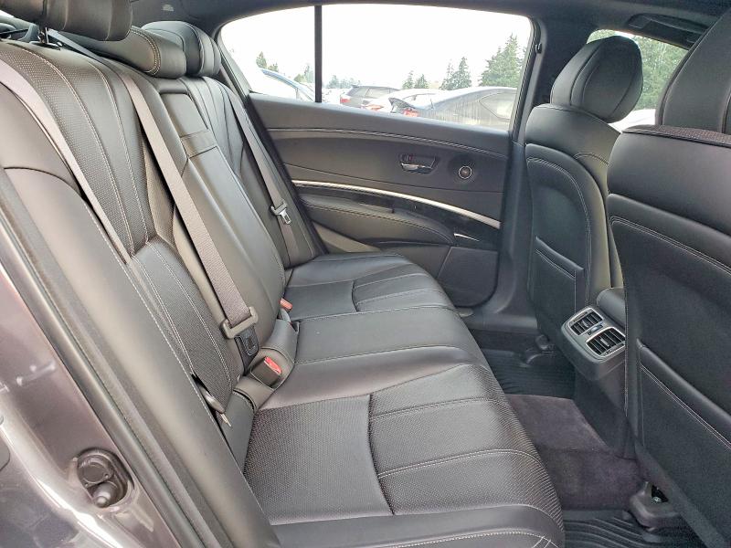 Photo 10 from auction – 2018 ACURA RLX TECH with VIN JH4KC1F57JC000374