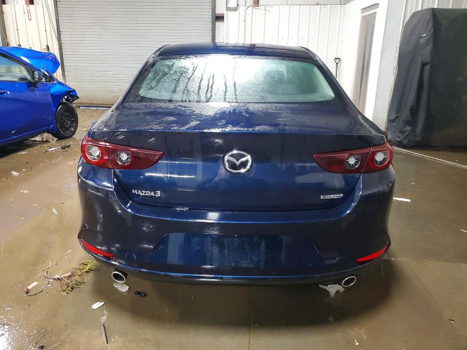 Photo 6 from auction – 2023 MAZDA 3 with VIN 3MZBPABM1PM357640
