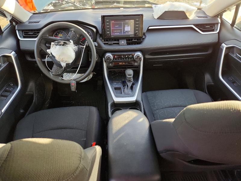 Photo 8 from auction – 2021 TOYOTA RAV4 XLE with VIN 2T3W1RFV6MW155815