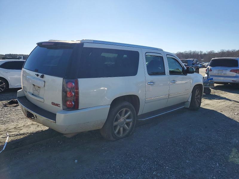 Photo 3 from auction – 2011 GMC YUKON XL D with VIN 1GKS1MEF3BR231097