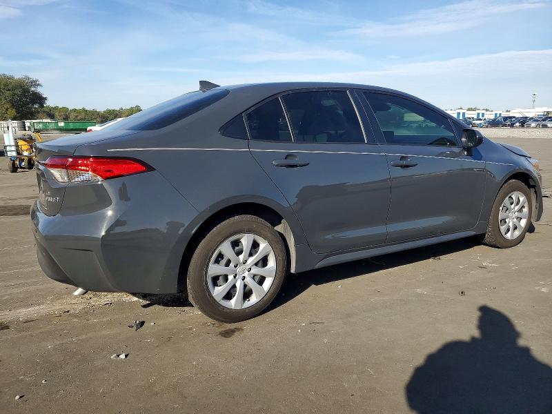 Photo 3 from auction – 2024 TOYOTA COROLLA LE with VIN JTDBCMFE8R3064003