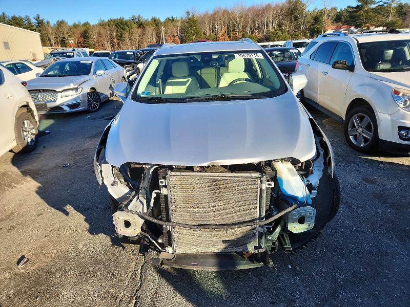 Photo 5 from auction – 2019 CADILLAC XT5 LUXURY with VIN 1GYKNDRS7KZ295743