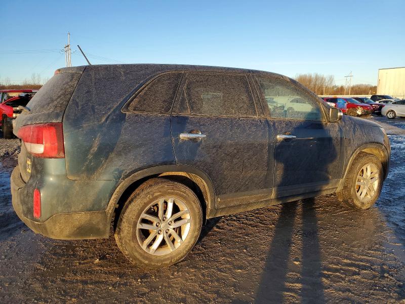 Photo 3 from auction – 2014 KIA SORENTO with VIN 5XYKT3A62EG460492