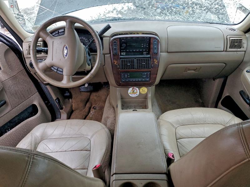 Photo 8 from auction – 2005 FORD EXPLORER L with VIN 1FMZU75W65UB66035