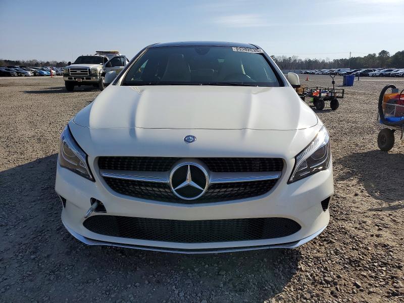 Photo 5 from auction – 2017 MERCEDES-BENZ CLA with VIN WDDSJ4EB8HN402795