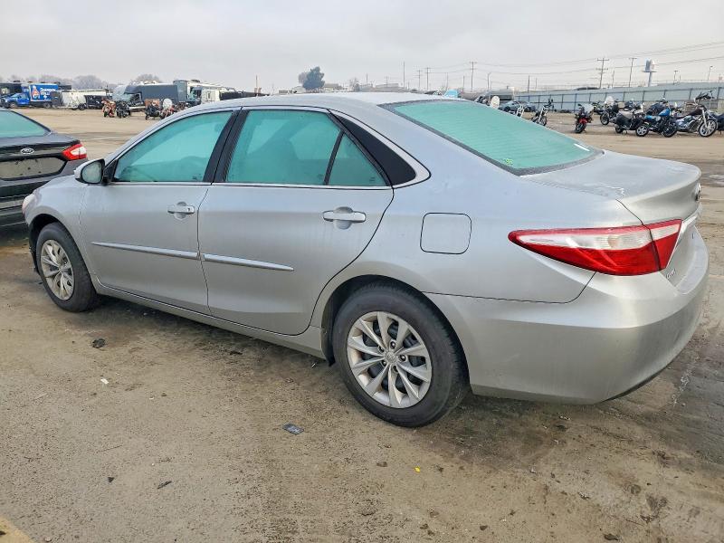 Photo 2 from auction – 2016 TOYOTA CAMRY LE with VIN 4T4BF1FK1GR528835