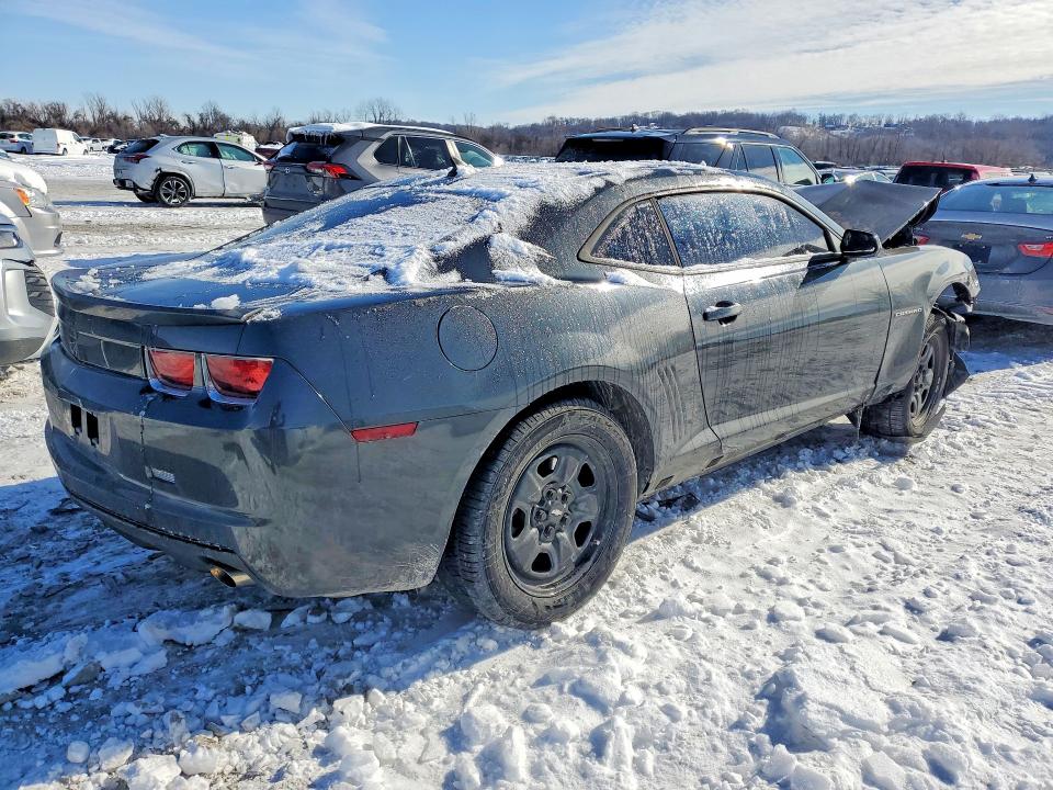 Zdjęcie 3 z aukcji – 2013 CHEVROLET CAMARO z VIN 2G1FA1E31D9121785