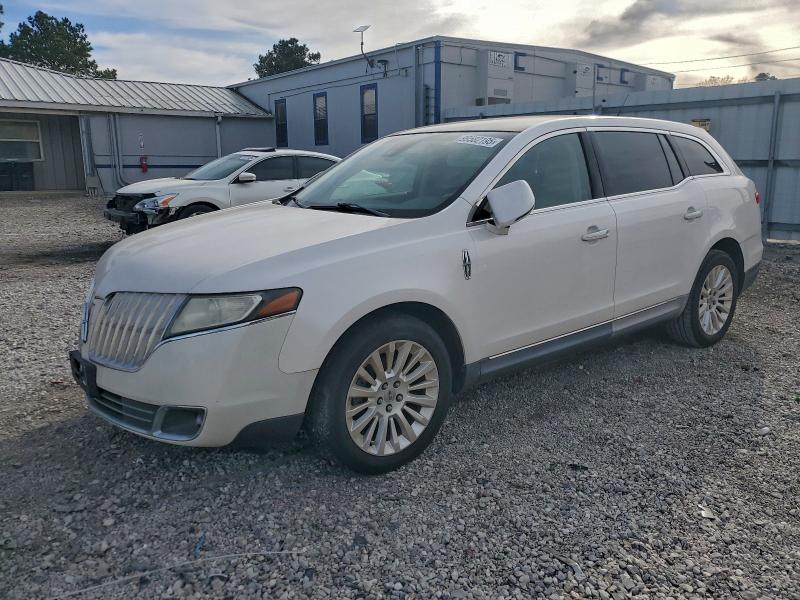 LINCOLN MKT 2012 with VIN 2LMHJ5FR9CBL50300 - Photo from auction