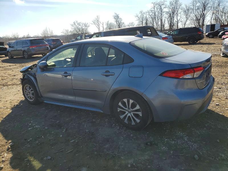 Photo 2 from auction – 2022 TOYOTA COROLLA with VIN JTDEAMDE5NJ036462