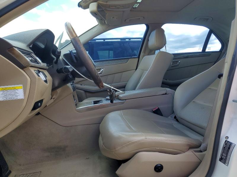 Photo 7 from auction – 2010 MERCEDES-BENZ E 350 with VIN WDDHF5GB1AA224742