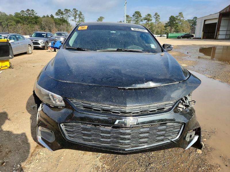 Photo 5 from auction – 2018 CHEVROLET MALIBU LT with VIN 1G1ZD5ST9JF250330