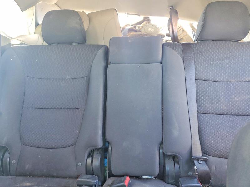 Photo 10 from auction – 2011 KIA SORENTO BA with VIN 5XYKT3A12BG143537
