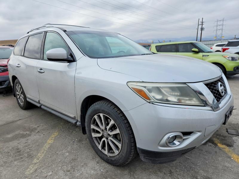 Photo 4 from auction – 2013 NISSAN PATHFINDER with VIN 5N1AR2MM9DC624575