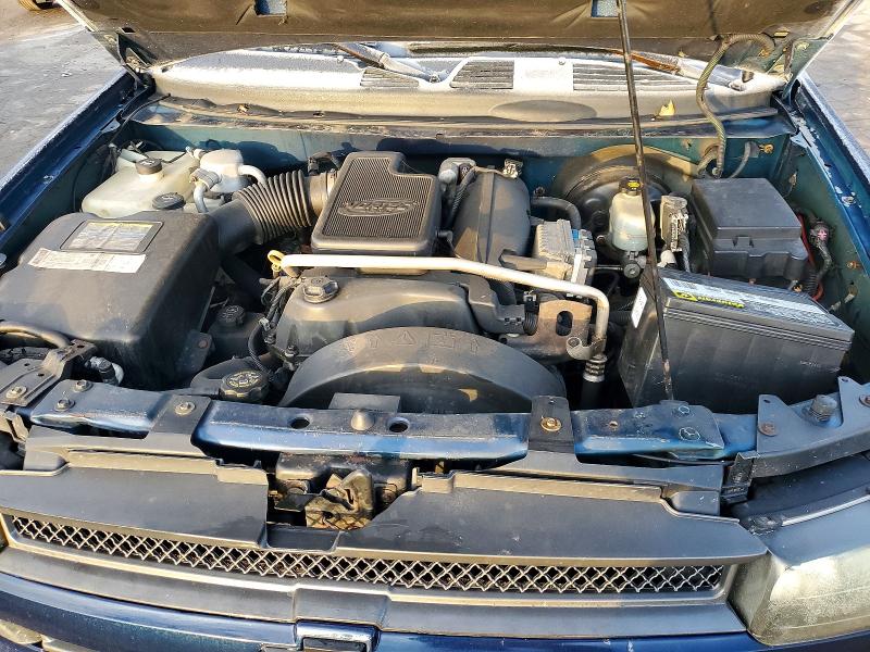 Photo 12 from auction – 2003 CHEVROLET TRAILBLAZE with VIN 1GNDT13S832332795